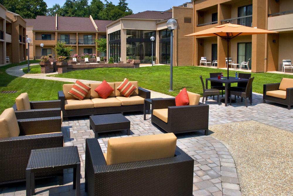 Hotel Courtyard By Marriott Poughkeepsie Exterior foto