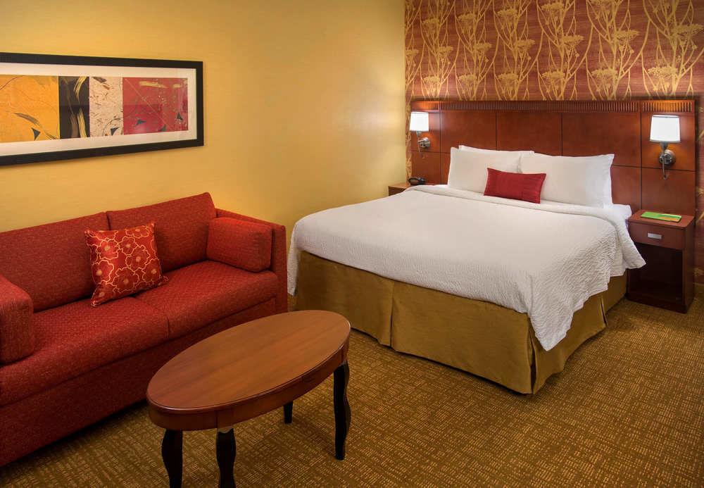 Hotel Courtyard By Marriott Poughkeepsie Exterior foto