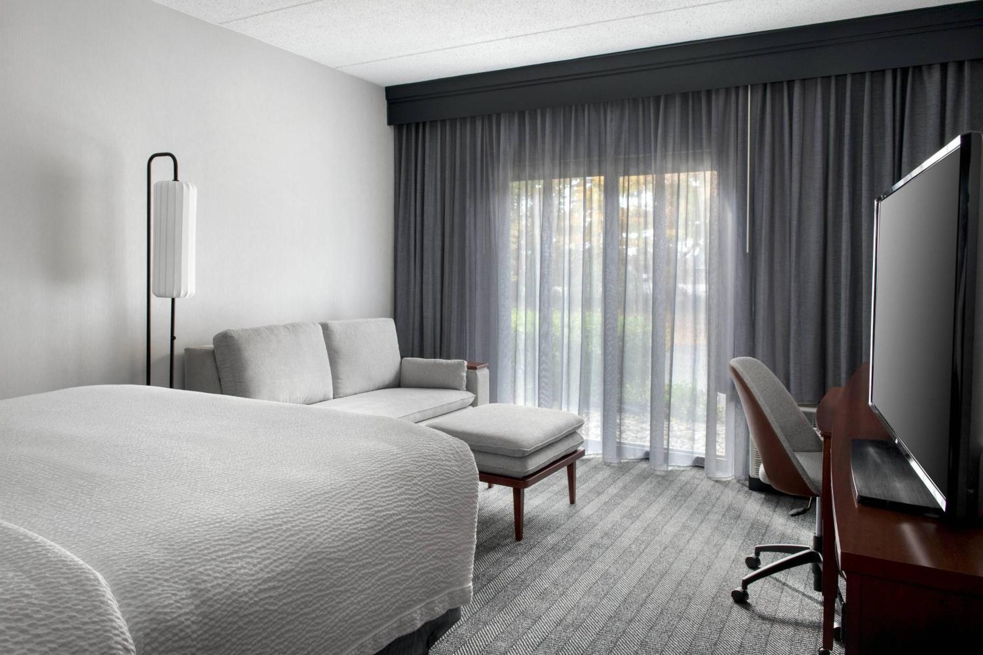 Hotel Courtyard By Marriott Poughkeepsie Exterior foto
