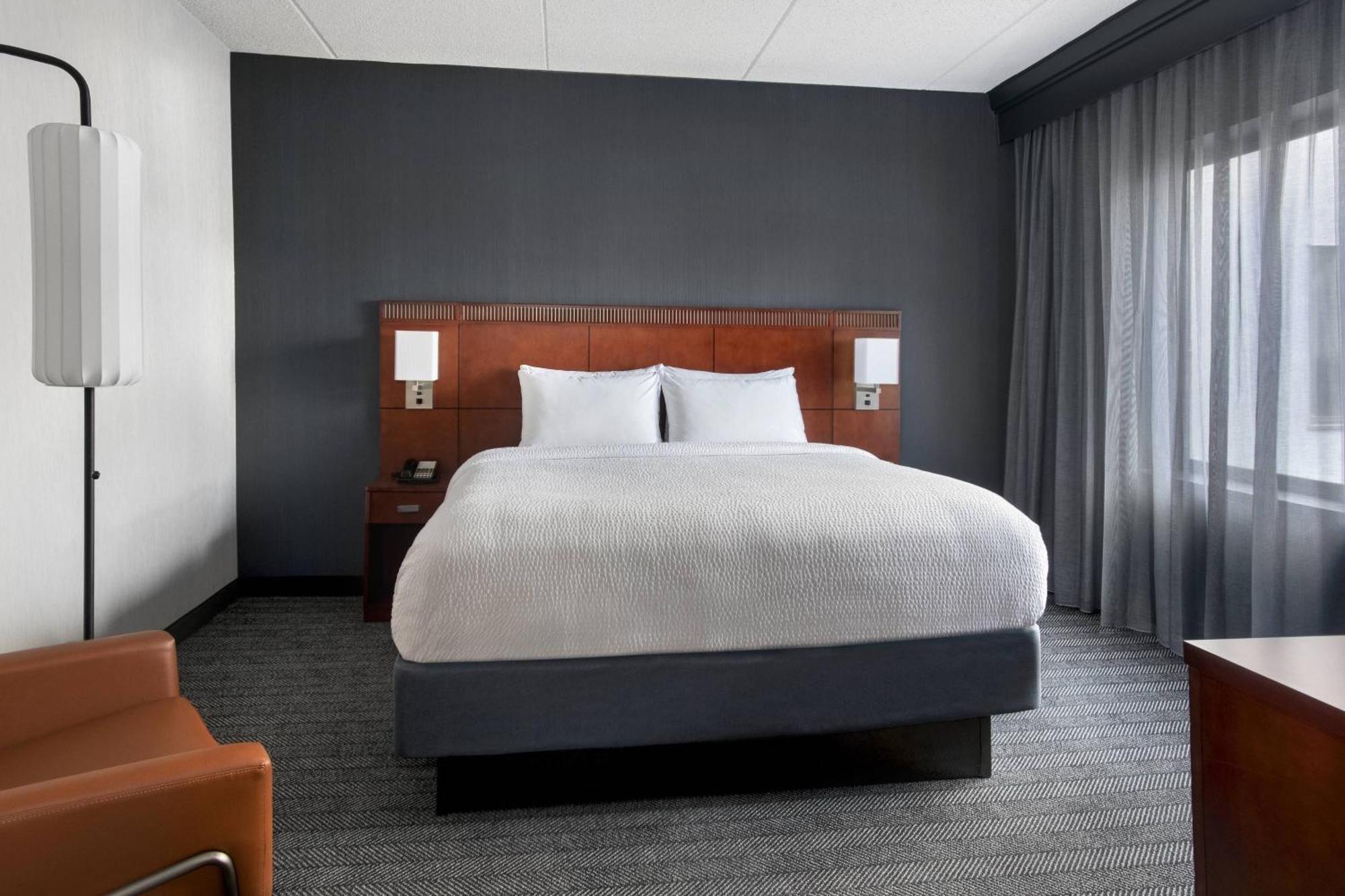 Hotel Courtyard By Marriott Poughkeepsie Exterior foto