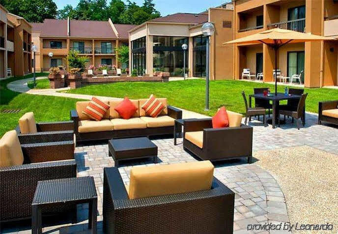 Hotel Courtyard By Marriott Poughkeepsie Exterior foto