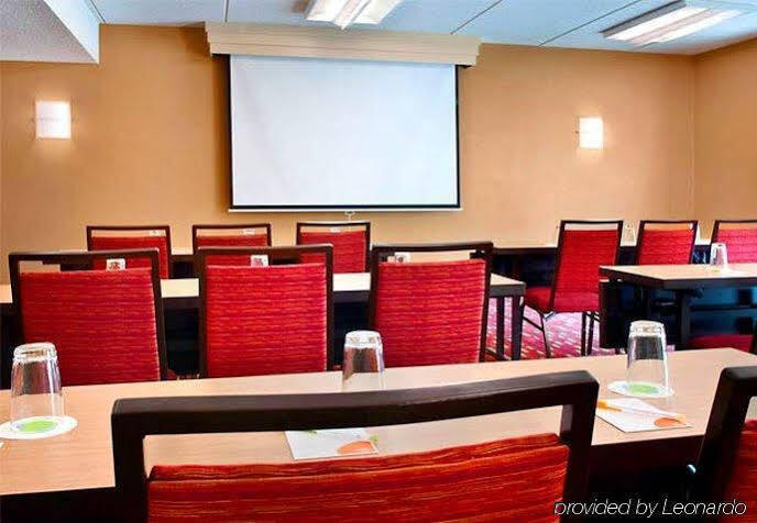 Hotel Courtyard By Marriott Poughkeepsie Exterior foto