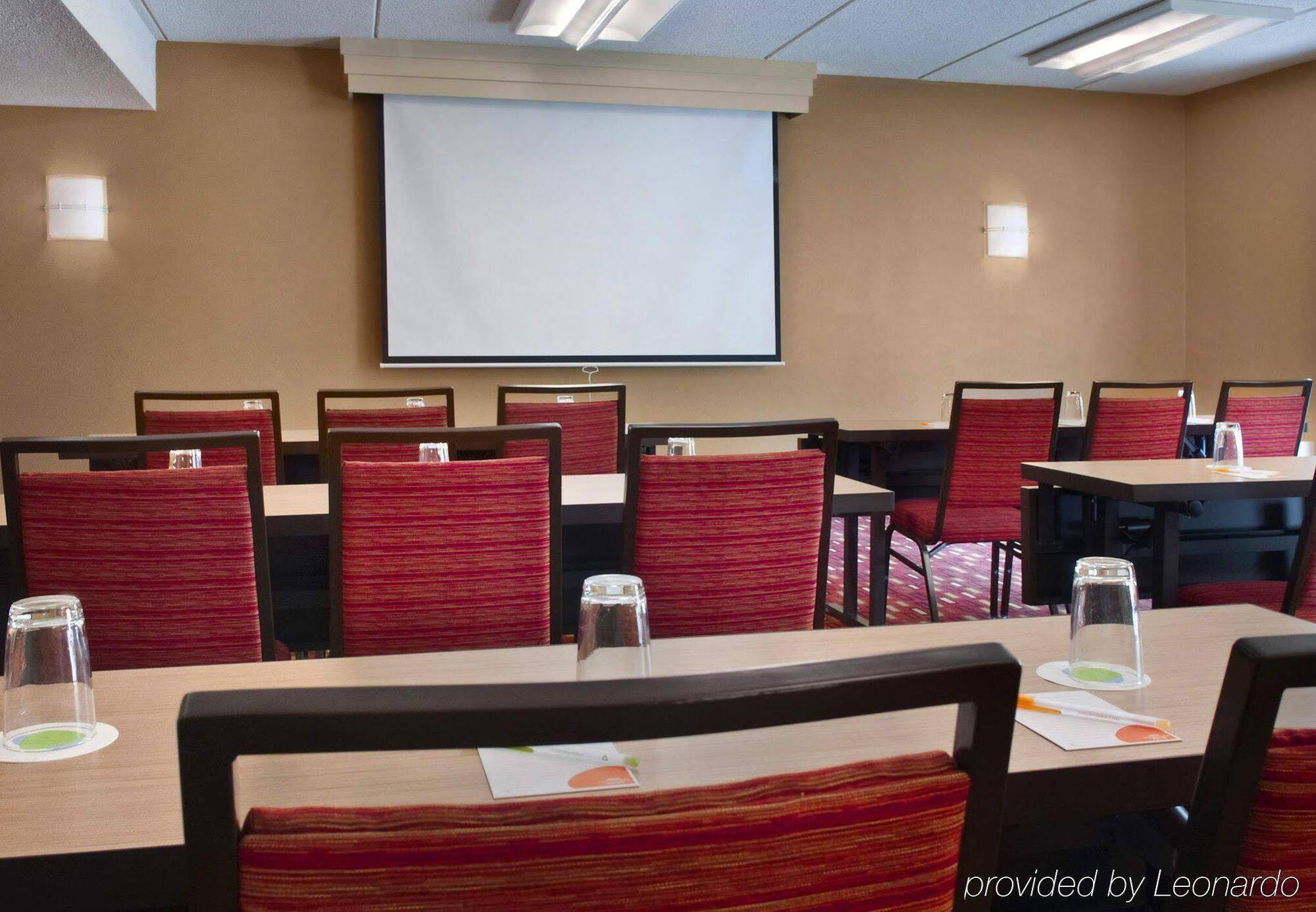 Hotel Courtyard By Marriott Poughkeepsie Exterior foto